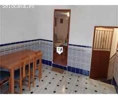 casa adosada en Venta en Montefrio