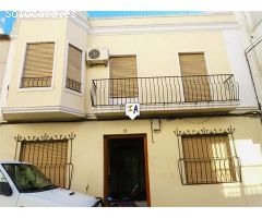 casa adosada en Venta en Martos