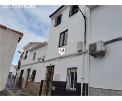 casa adosada en Venta en Alcaudete