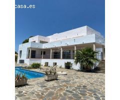 villa en Venta en Altea