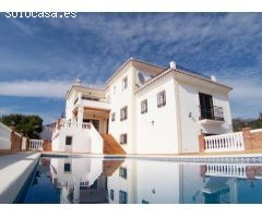 villa en Venta en Frigiliana