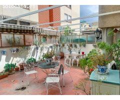 Piso con gran terraza, garaje y trastero en Granada Capital