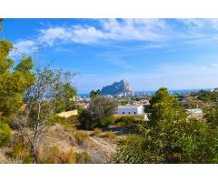 Parcela edificable en Calpe, con fantásticas vistas al mar, al Peñón de Ifach y al Monte Oltá, a sol