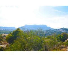 Parcela edificable en Calpe, con fantásticas vistas al mar, al Peñón de Ifach y al Monte Oltá, a sol