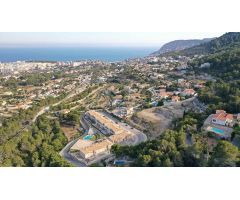 Parcela en calpe con vistas al mar, urb. Cucarres, situada a tan solo 2 km de Calpe, y 2,5 km de la 