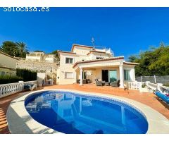 Villa en Benissa costa (Costa blanca) con vistas parciales al mar, situada a tan solo 650 m de la pl