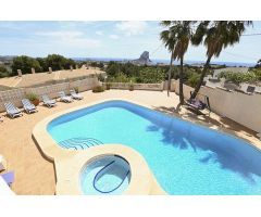 Maravillosa Villa en Oltamar con preciosas vistas al mar y al Peñon, con sol todo el día