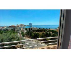 Ático con vistas al mar y Peñón de Ifach