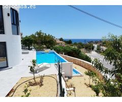Villa de 5 dormitorios en Calpe, Costa Blanca, con piscina privada e inmejorables vistas al mar y la