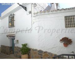 casa adosada en Venta en Sedella