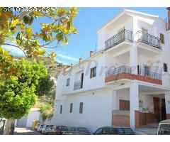 casa adosada en Venta en Canillas de Aceituno