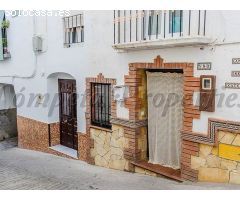 casa adosada en Venta en Cómpeta