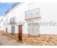 casa adosada en Venta en Cómpeta