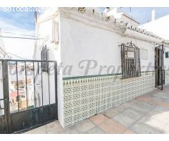 casa adosada en Venta en Sayalonga