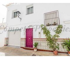 casa adosada en Venta en Cómpeta