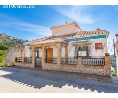 casa adosada en Venta en Cómpeta