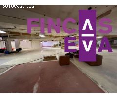 LOCAL COMERCIAL EN LES CORTS