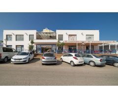 Centro comercial en venta en Mojacar Playa