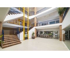 Centro comercial en venta en Mojacar Playa