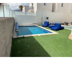 ? ? Retirado de la venta, Villa en venta, Los Madroñales, Costa Adeje (Madroñal), Tenerife, 4 Dormit