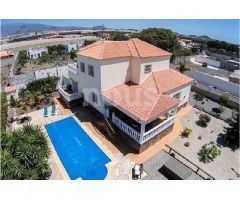 ? ? Villa en venta, Villa, Las Rosas, Tenerife, 6 Dormitorios, 360 m², 699.000 € ?