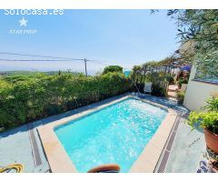 villa en Venta en Llanca
