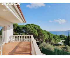 villa en Venta en Llanca