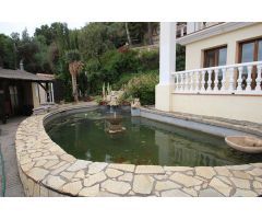 villa en Venta en Benalmádena