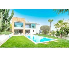 villa en Venta en Santa Ponsa