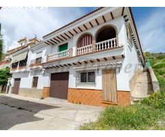 casa adosada en Venta en Cómpeta