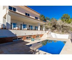 chalet en Venta en La Herradura