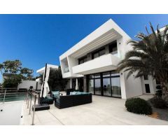 villa en Venta en Altea