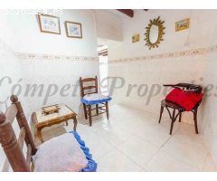 casa adosada en Venta en Comares
