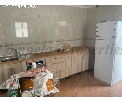 casa adosada en Venta en La Zubia