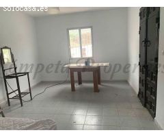 casa adosada en Venta en La Zubia