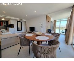 Magnífico apartamento renovado con vistas al mar en Calpe.