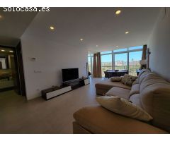 Magnífico apartamento renovado con vistas al mar en Calpe.