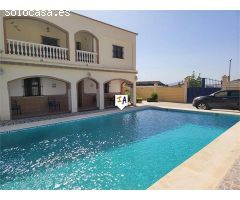 villa en Venta en Estepa