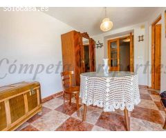 casa adosada en Venta en Salares
