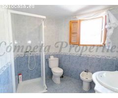 casa adosada en Venta en Salares
