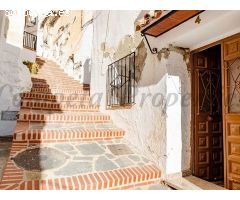 casa adosada en Venta en Sedella