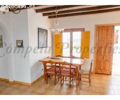 casa adosada en Venta en Cómpeta