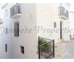 casa adosada en Venta en Sedella