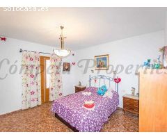 casa adosada en Venta en Frigiliana