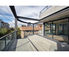 Ático en venta con terraza, piscina y garaje en Nueva España, Madrid