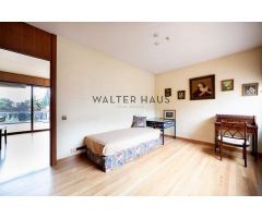 Chalet en venta con piscina privada en Nueva España, Madrid