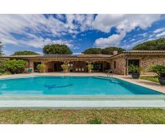 Casa en venta en Pals, Girona