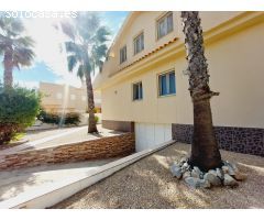 Chalet en Venta en La Manga del Mar Menor, Murcia