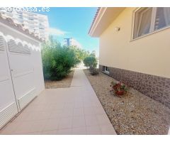 Chalet en Venta en La Manga del Mar Menor, Murcia