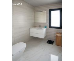 Chalet en Venta en El Pinar de Campoverde, Alicante
